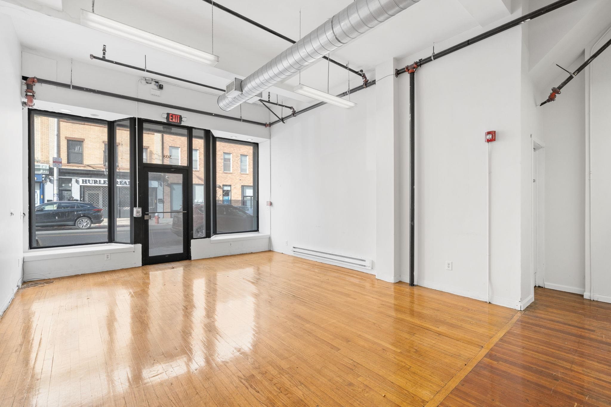 308 MARTIN LUTHER KING BLVD