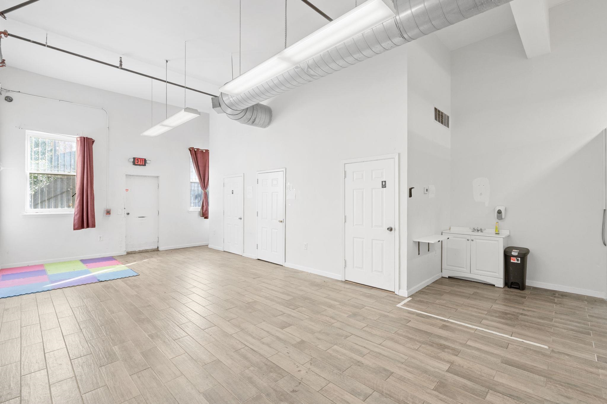 308 MARTIN LUTHER KING BLVD