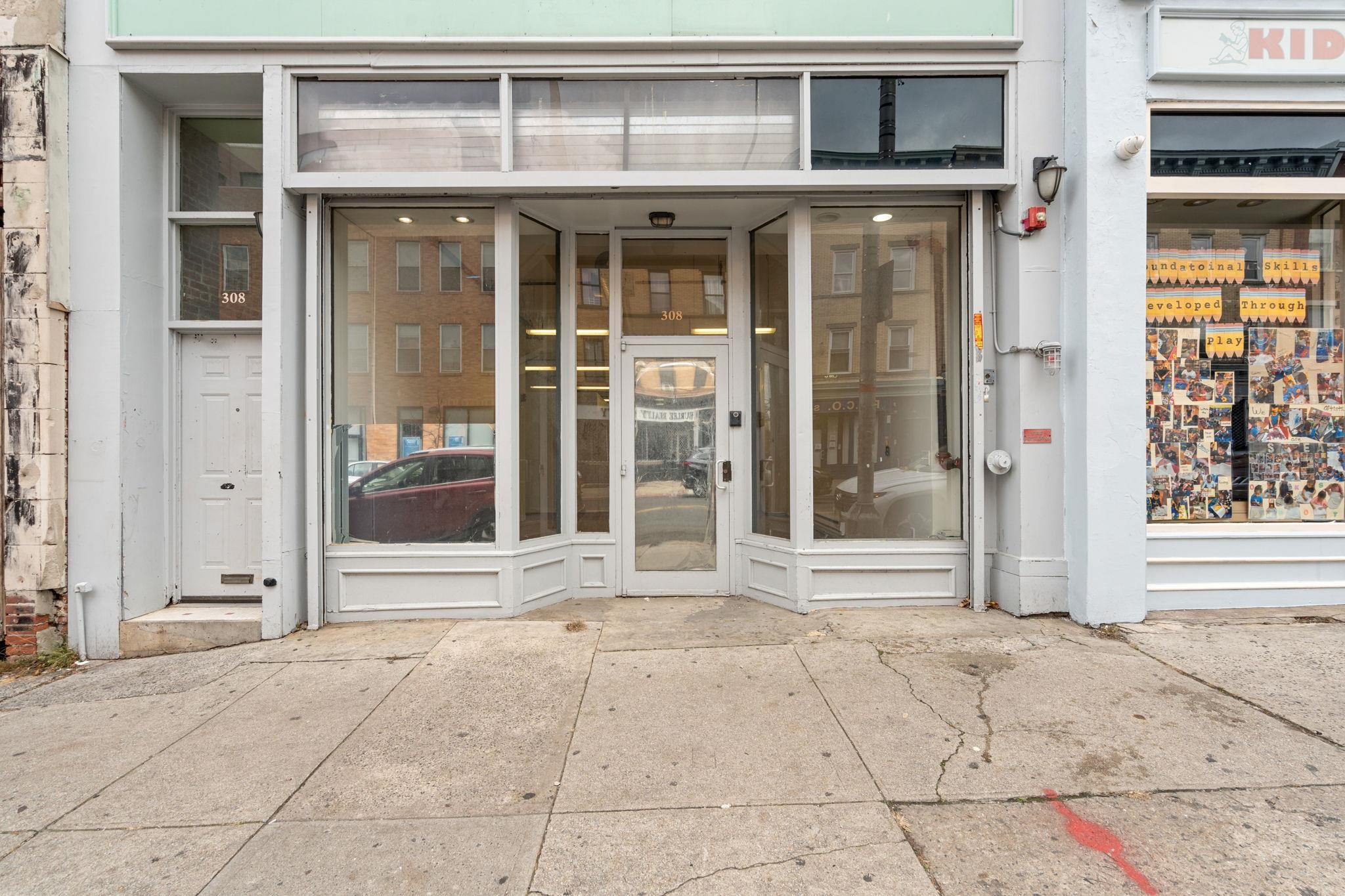 308 MARTIN LUTHER KING BLVD