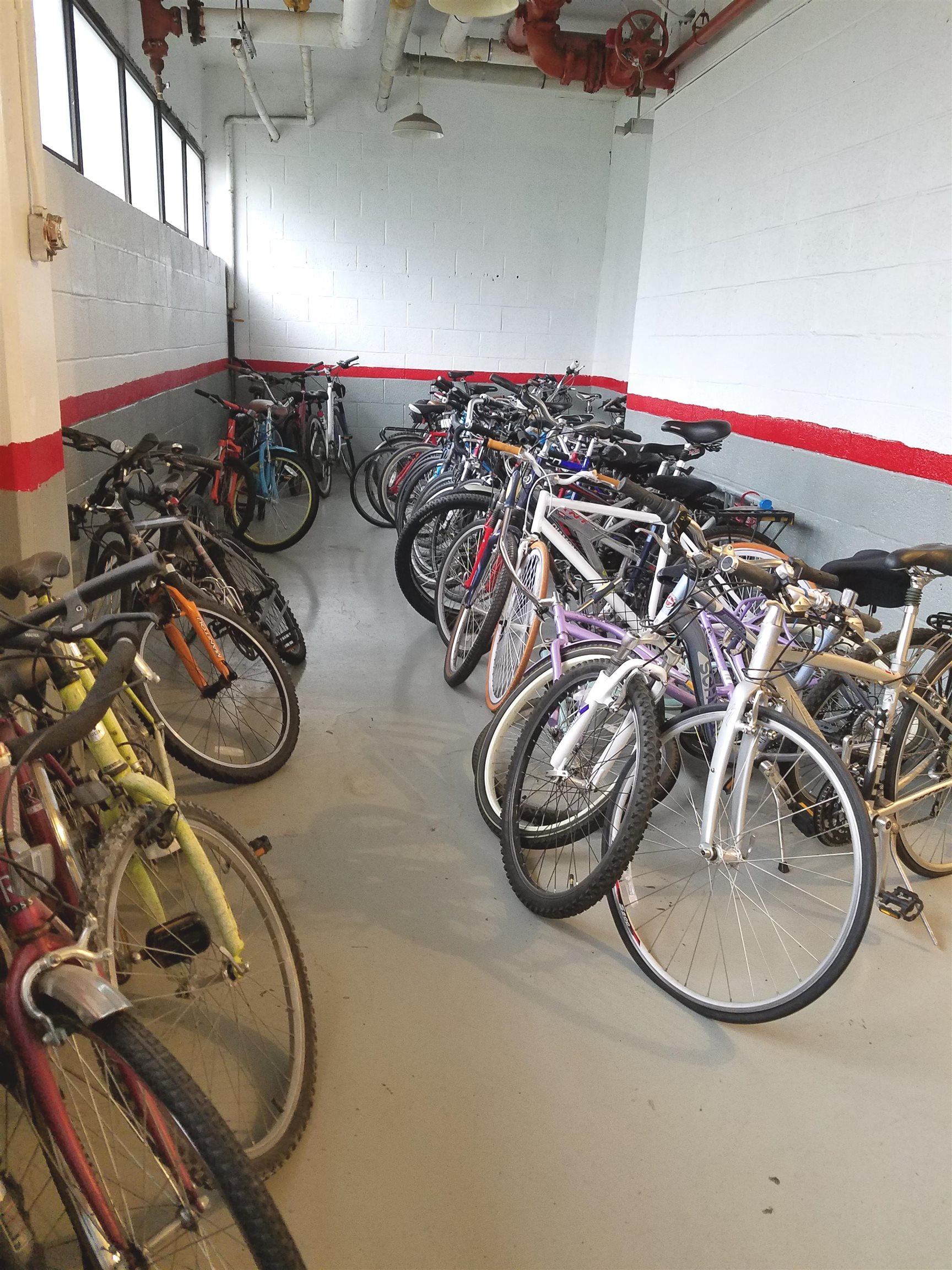 135 MONTGOMERY ST Unit: 5-10