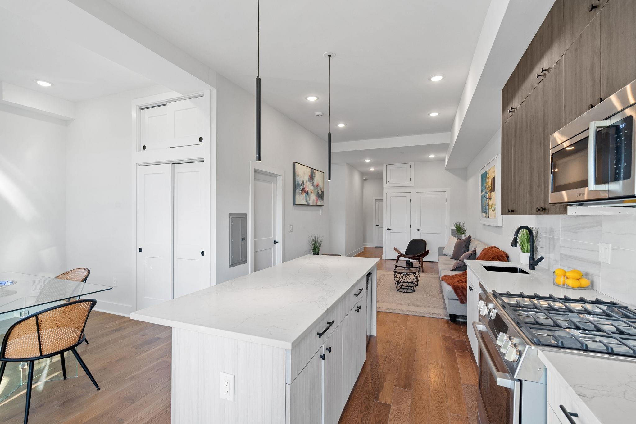 545 PALISADE AVE Unit: 1A