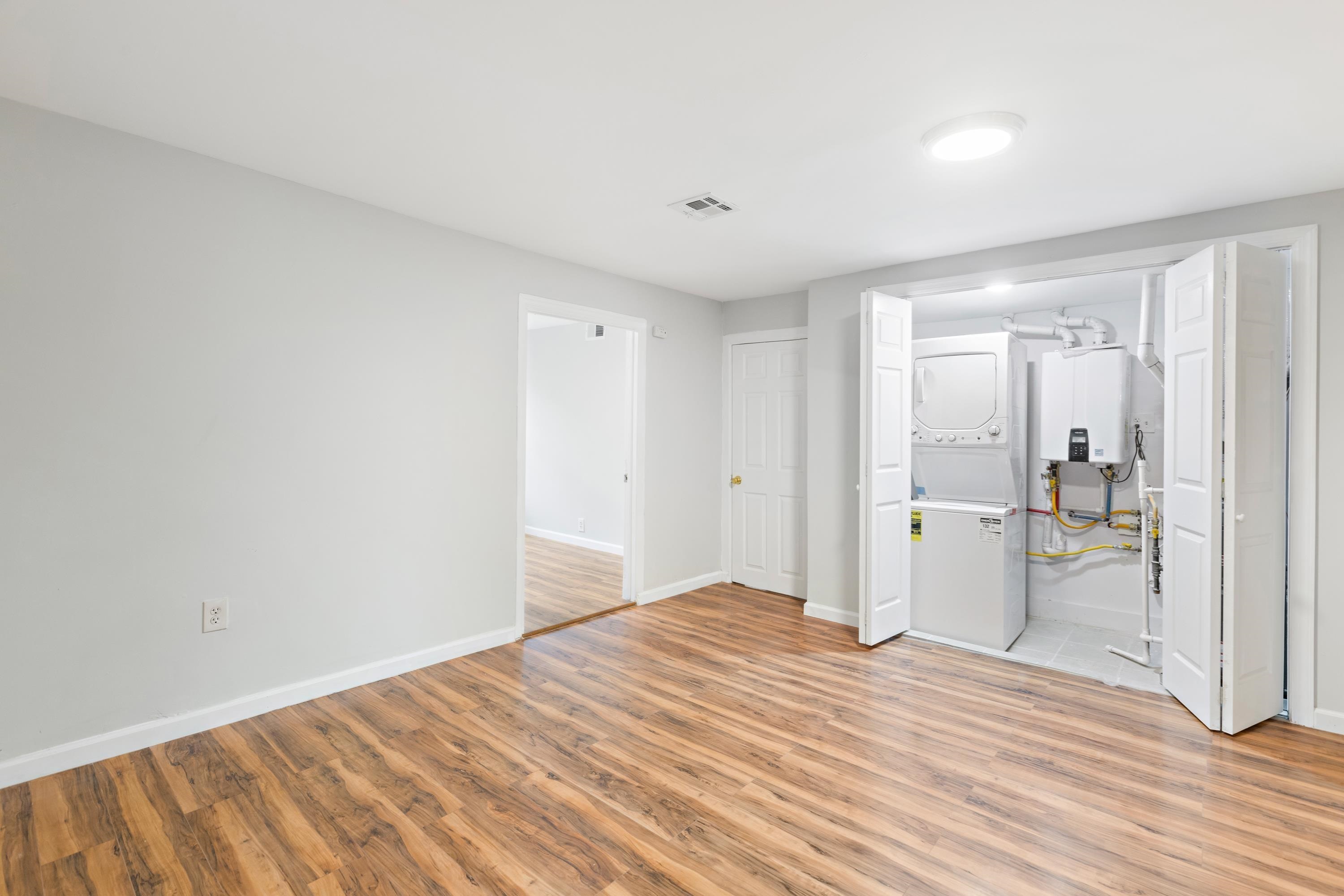72 MCADOO AVE Unit: 2