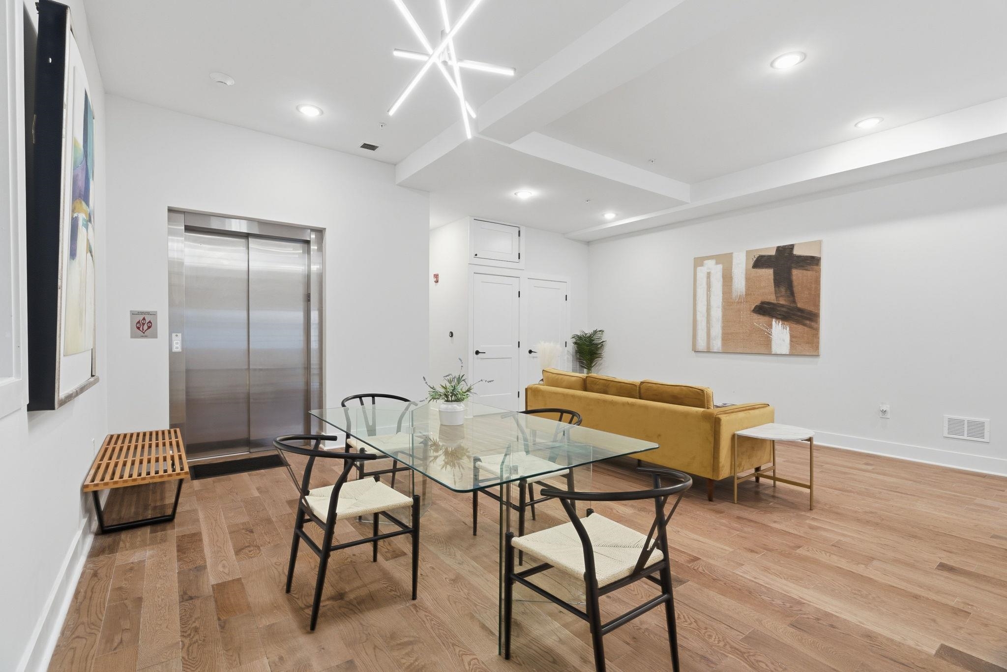 545 PALISADE AVE Unit: 2