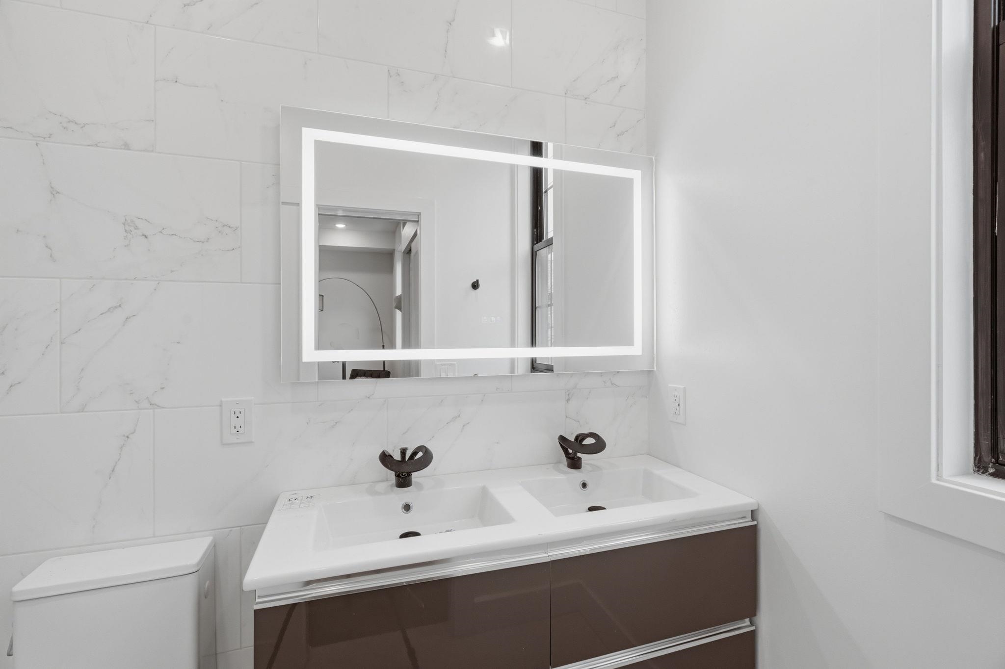 545 PALISADE AVE Unit: 2