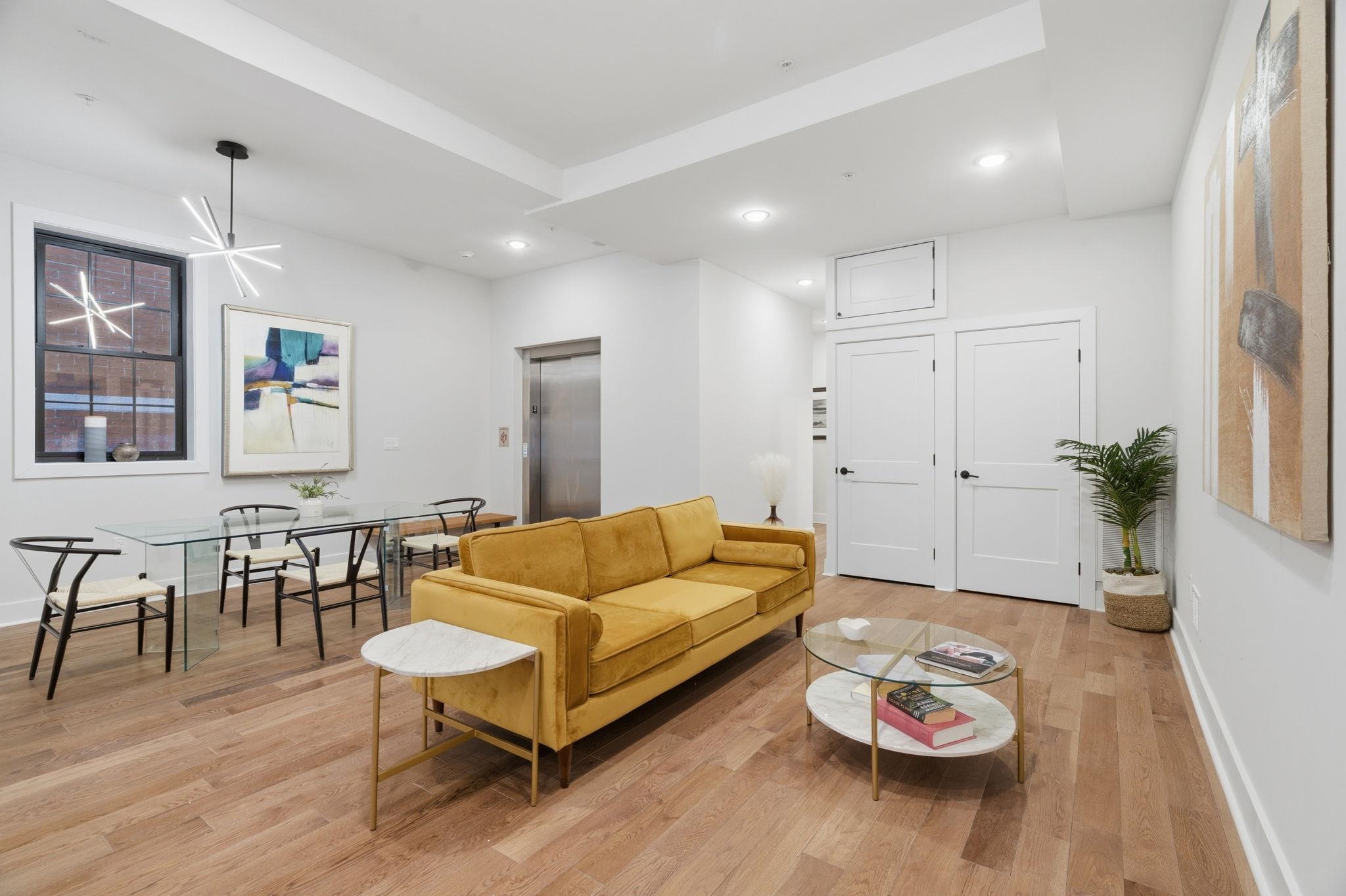 545 PALISADE AVE Unit: 2