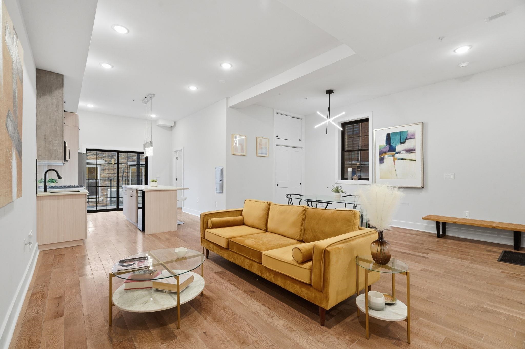 545 PALISADE AVE Unit: 2