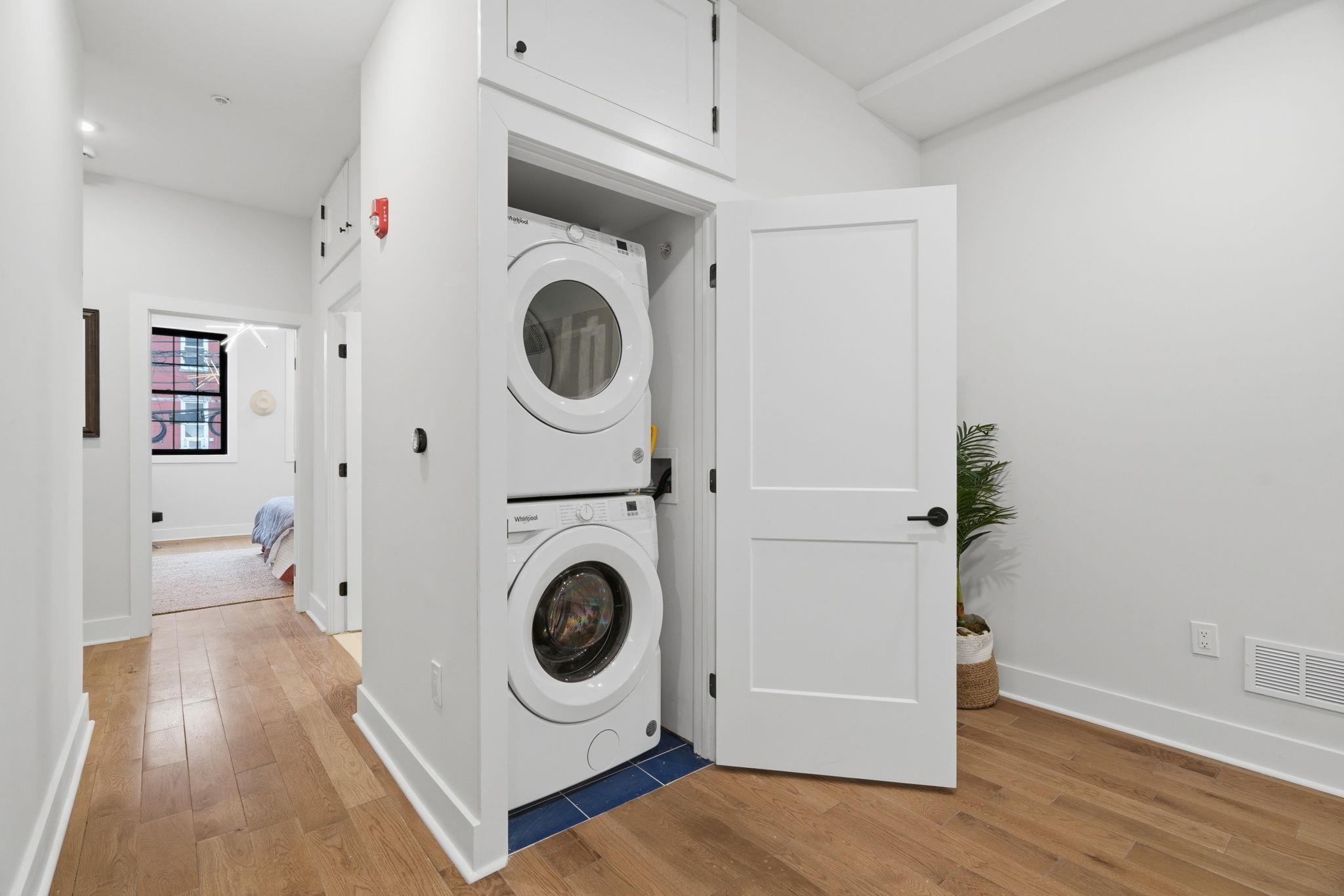 545 PALISADE AVE Unit: 2