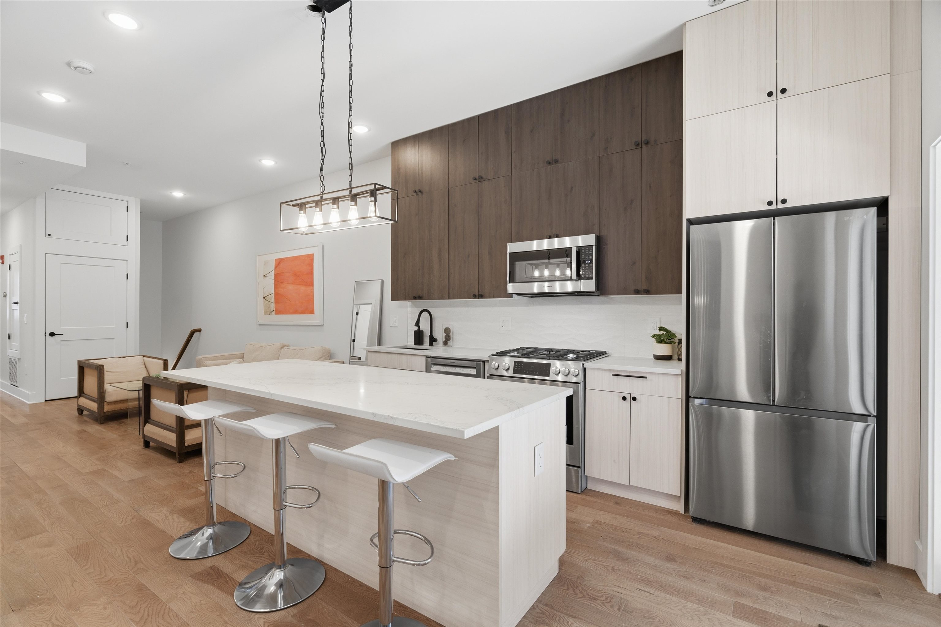 545 PALISADE AVE Unit: 1