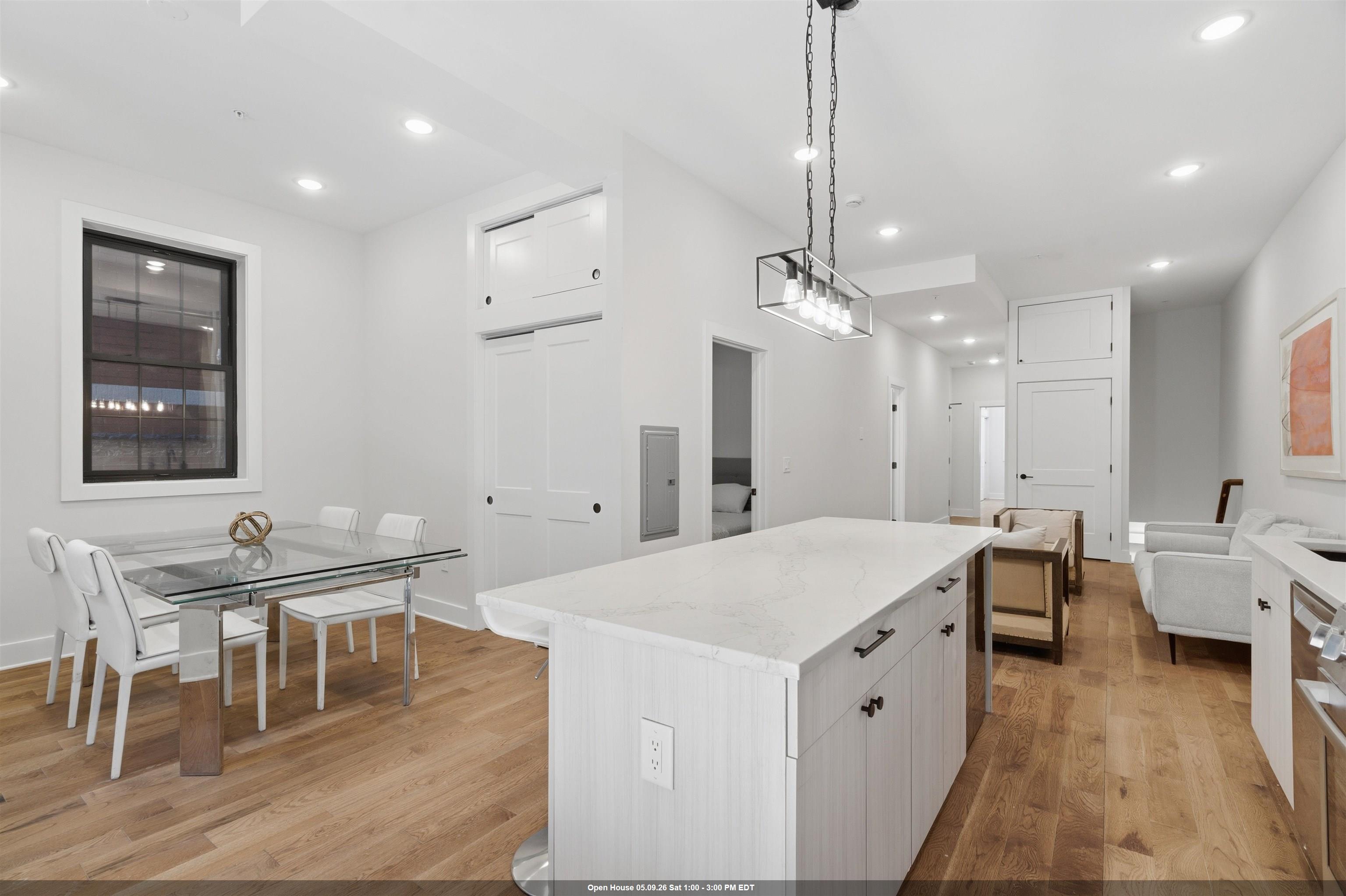545 PALISADE AVE Unit: 1