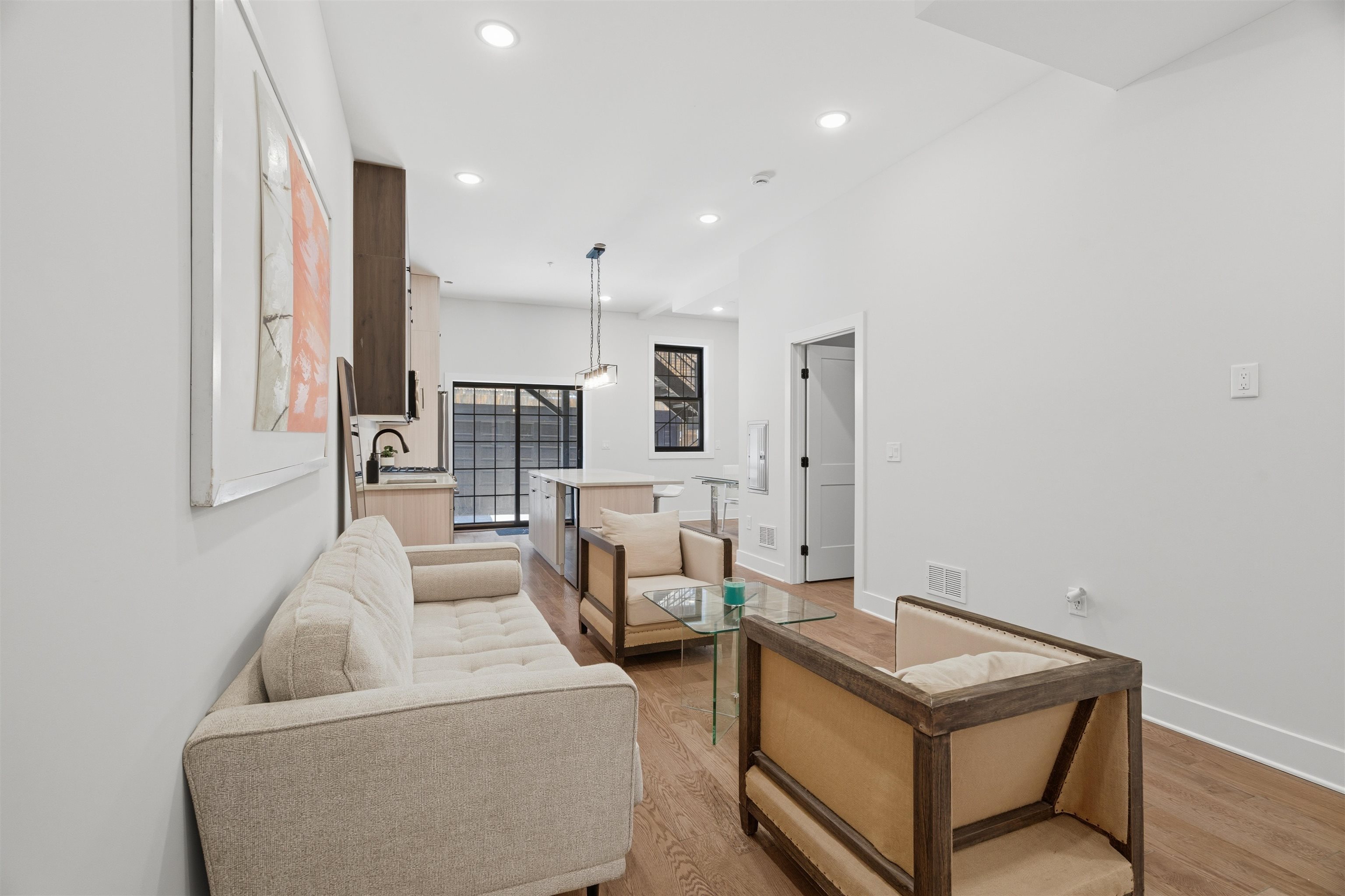 545 PALISADE AVE Unit: 1