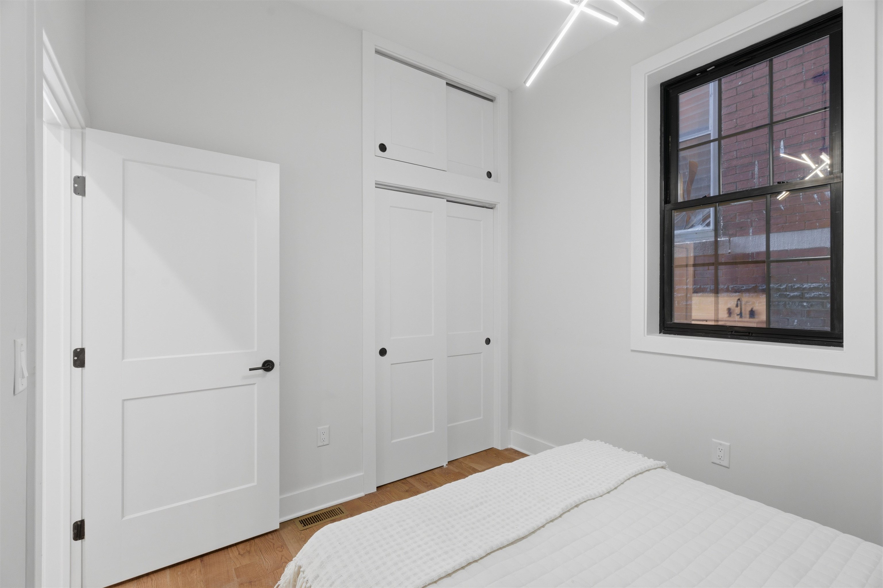 545 PALISADE AVE Unit: 1