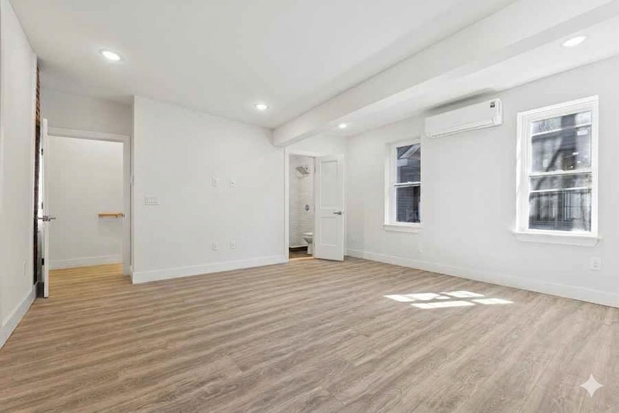 545 PALISADE AVE Unit: 1A