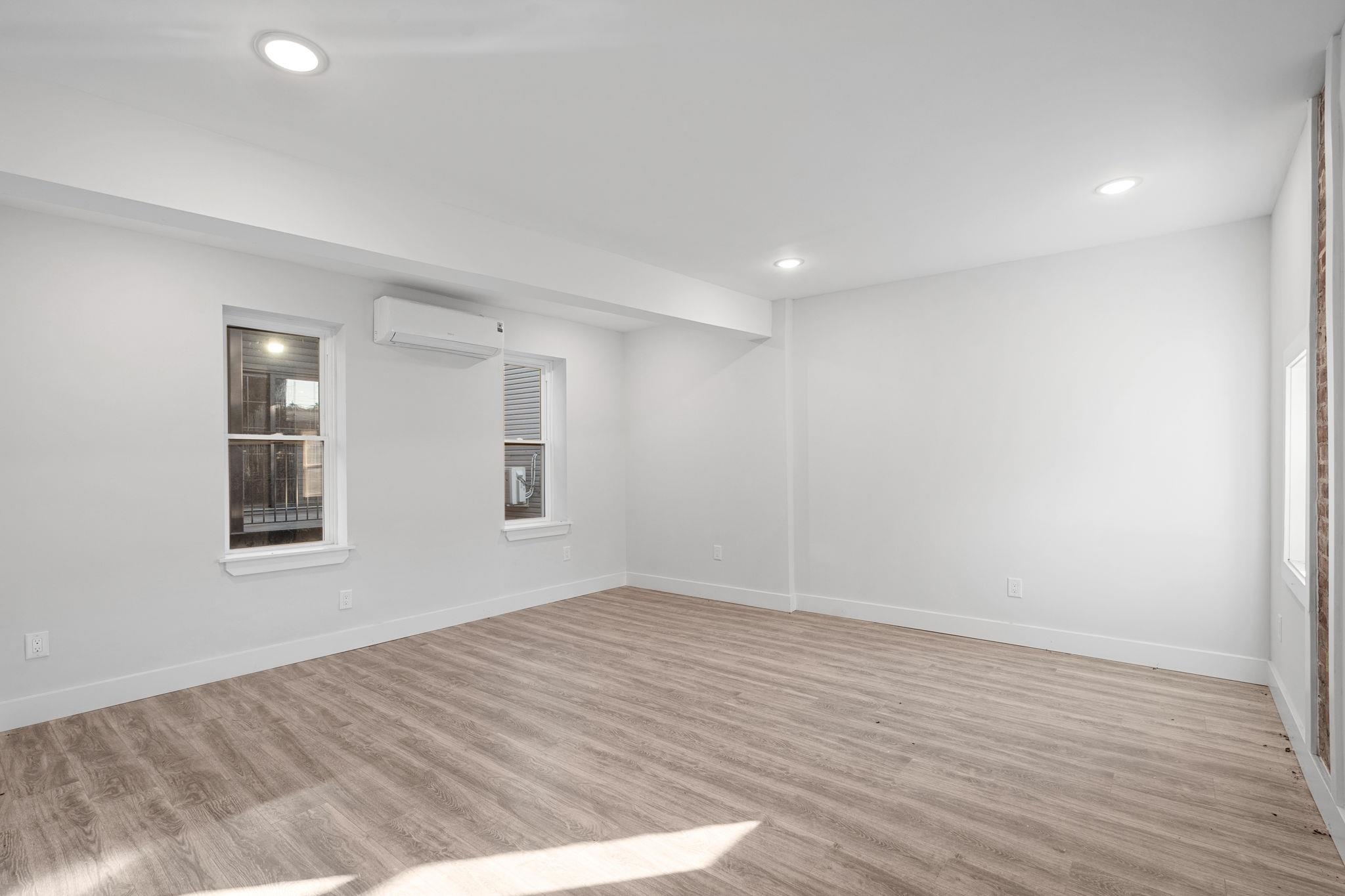 545 PALISADE AVE Unit: 2A