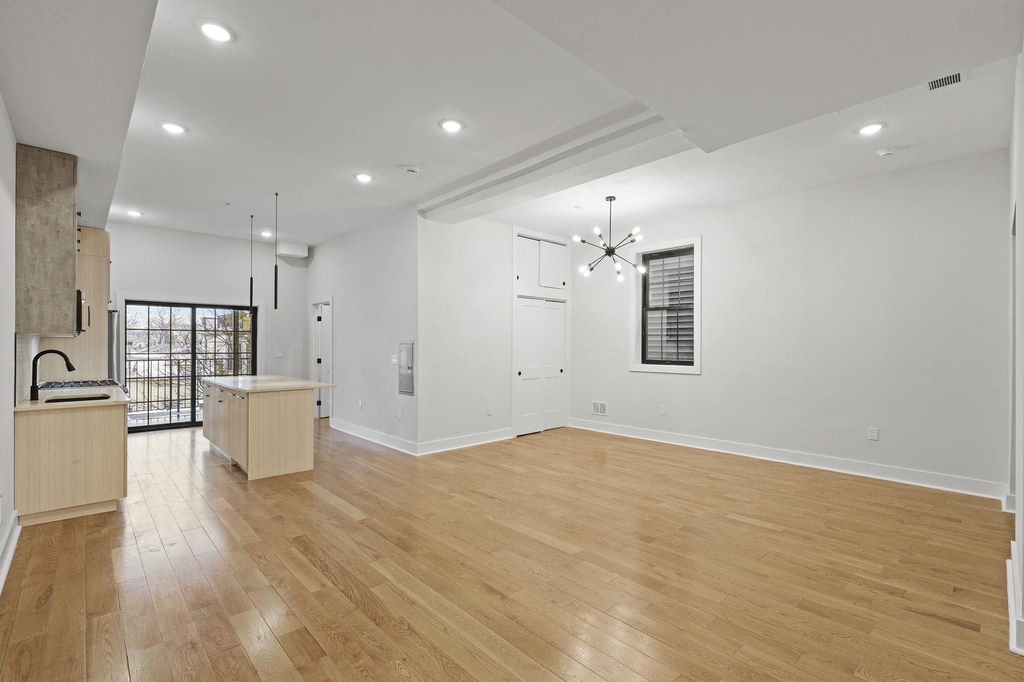 545 PALISADE AVE Unit: 2A