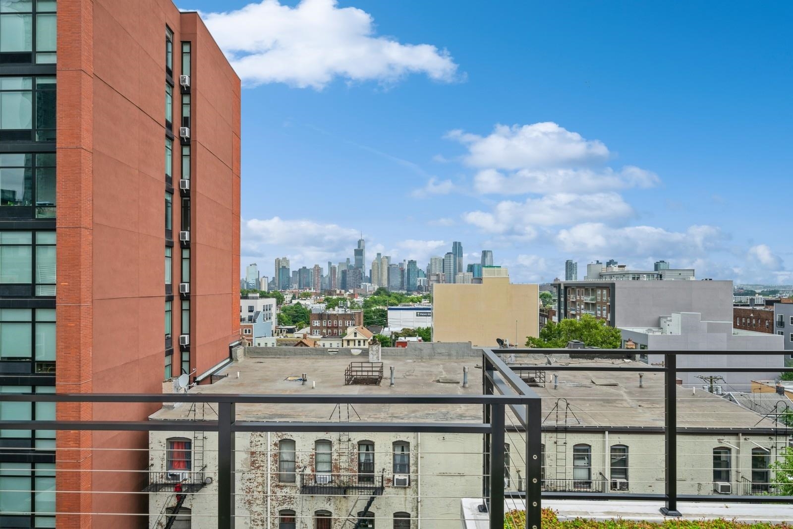 32 JONES ST Unit: 501