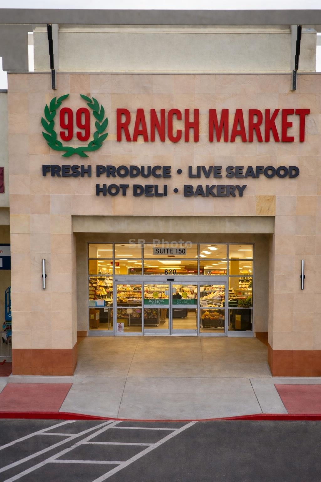 135 MONTGOMERY ST Unit: 2