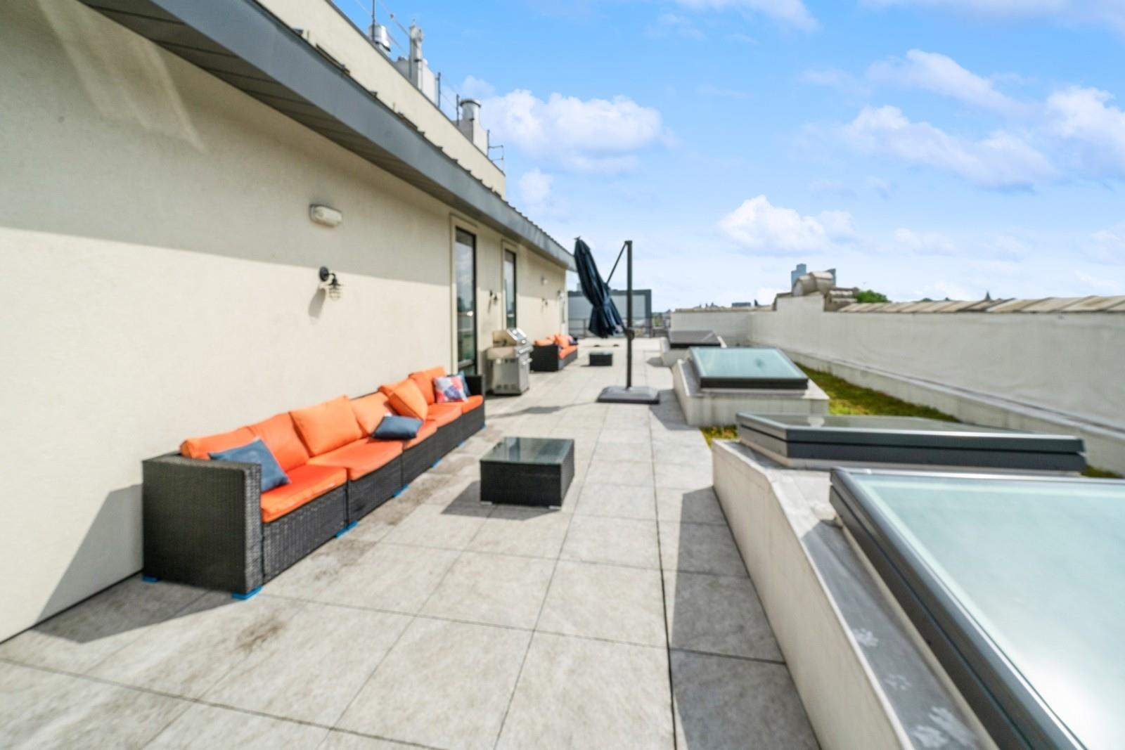 520 PALISADE AVE Unit: 405