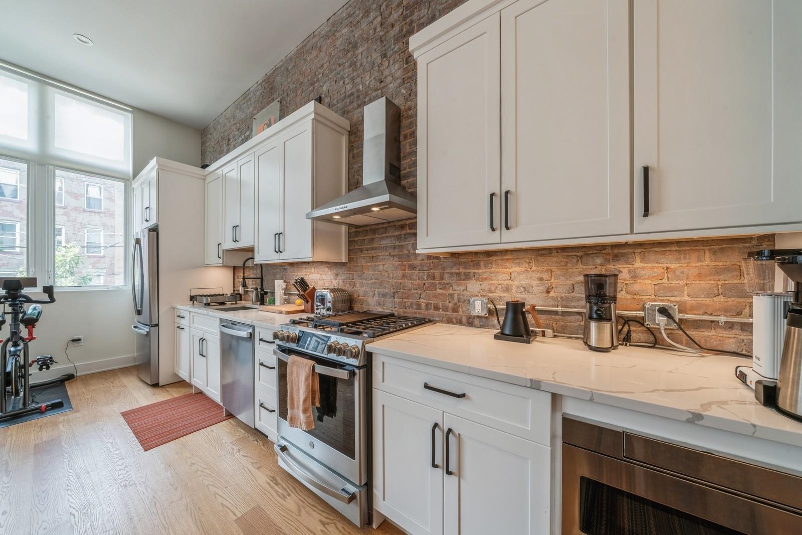 520 PALISADE AVE Unit: 405