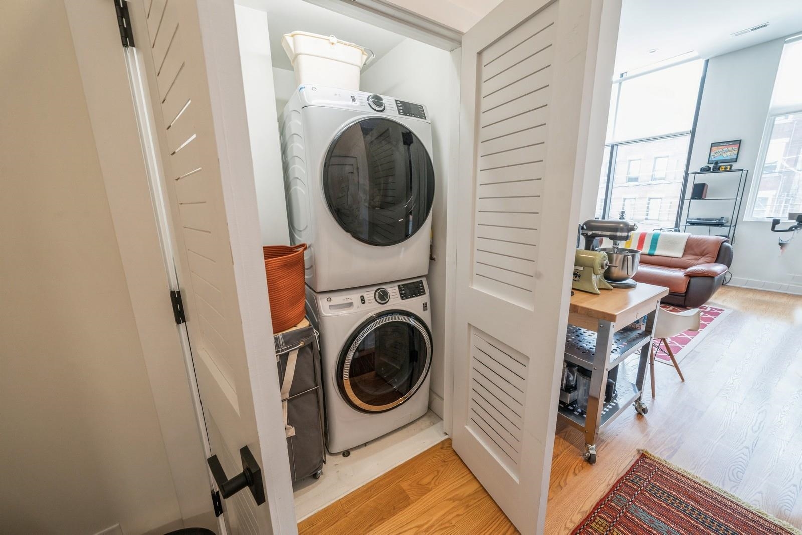 520 PALISADE AVE Unit: 405