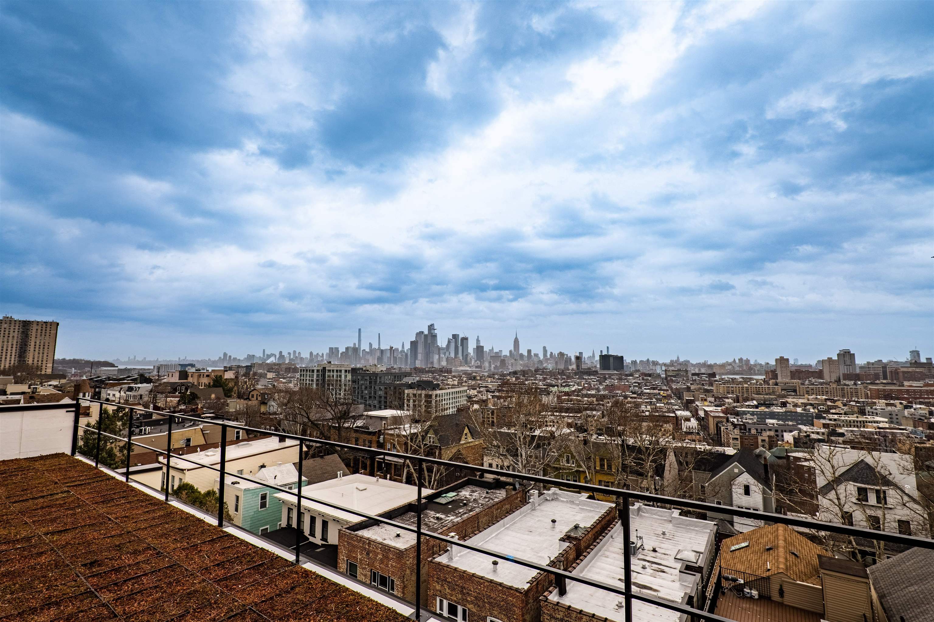 520 PALISADE AVE Unit: 405