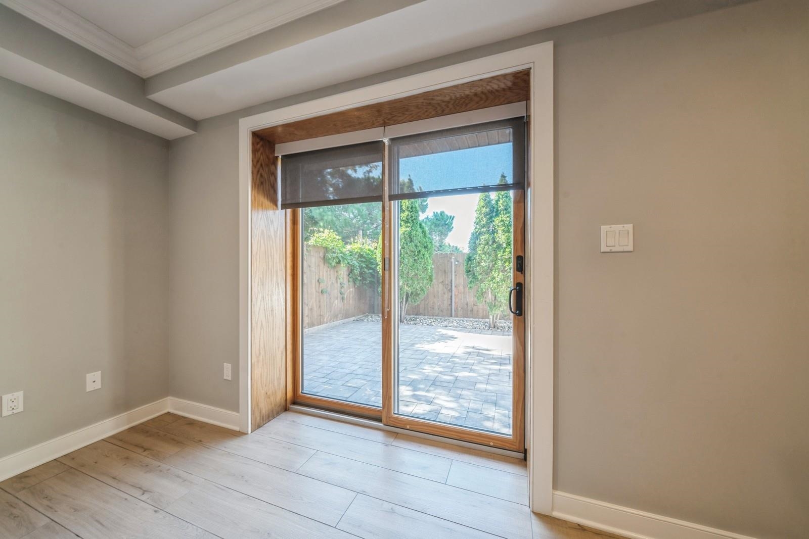 225 COLUMBIA AVE Unit: 1