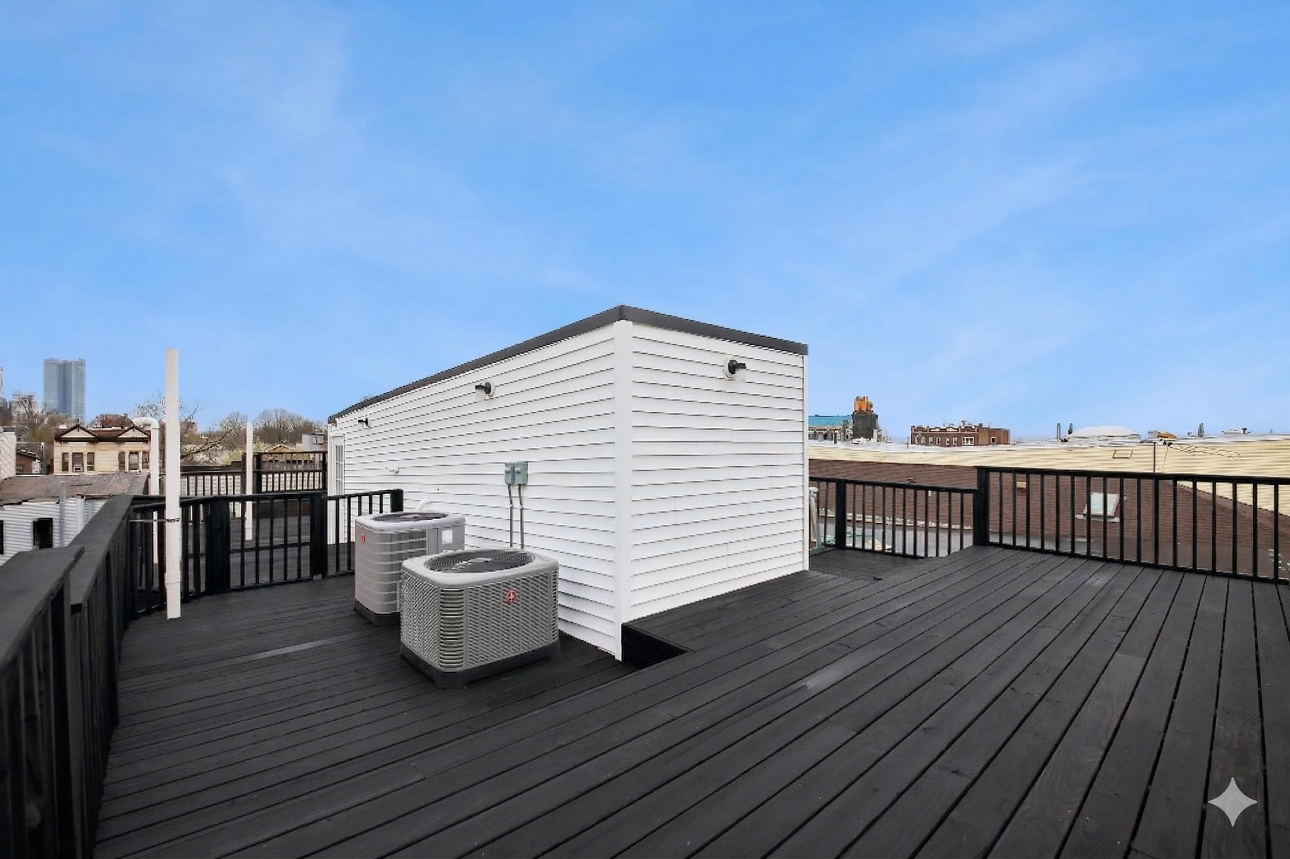 113 LINCOLN ST Unit: 2L