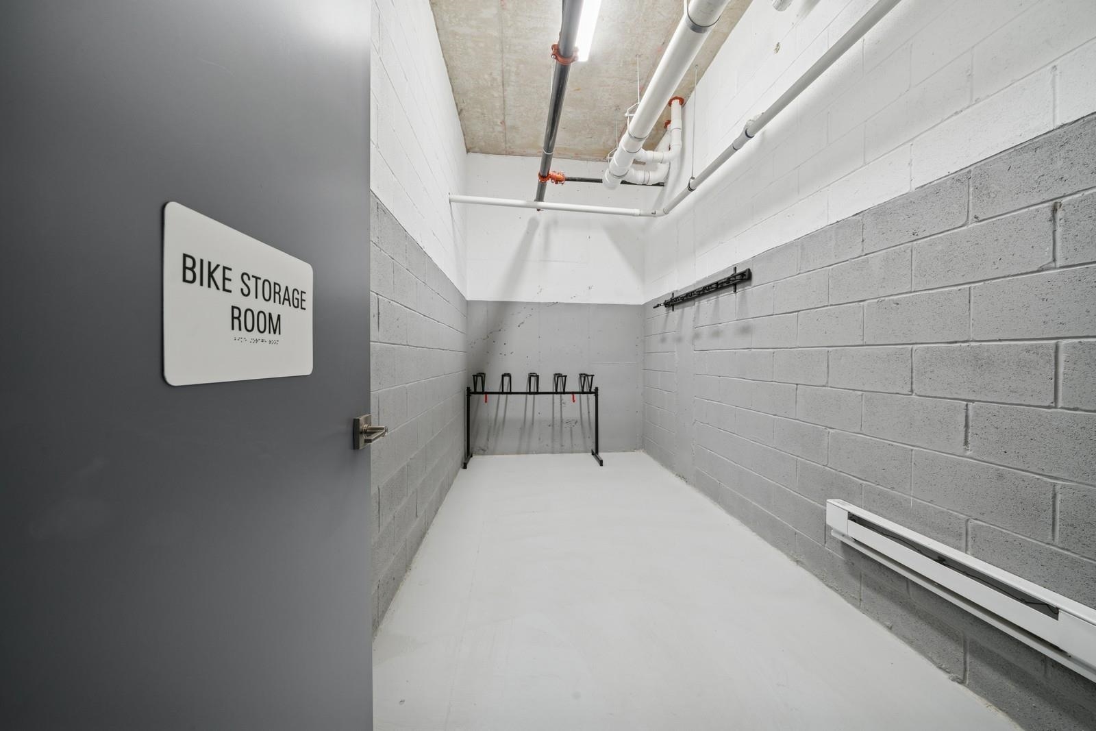 32 JONES ST Unit: 303