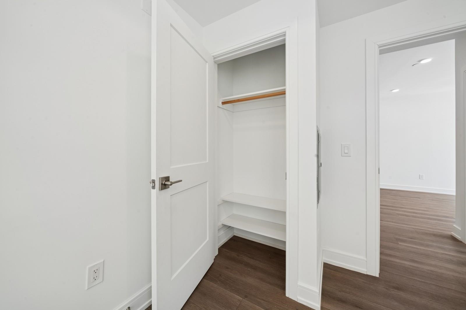 32 JONES ST Unit: 303