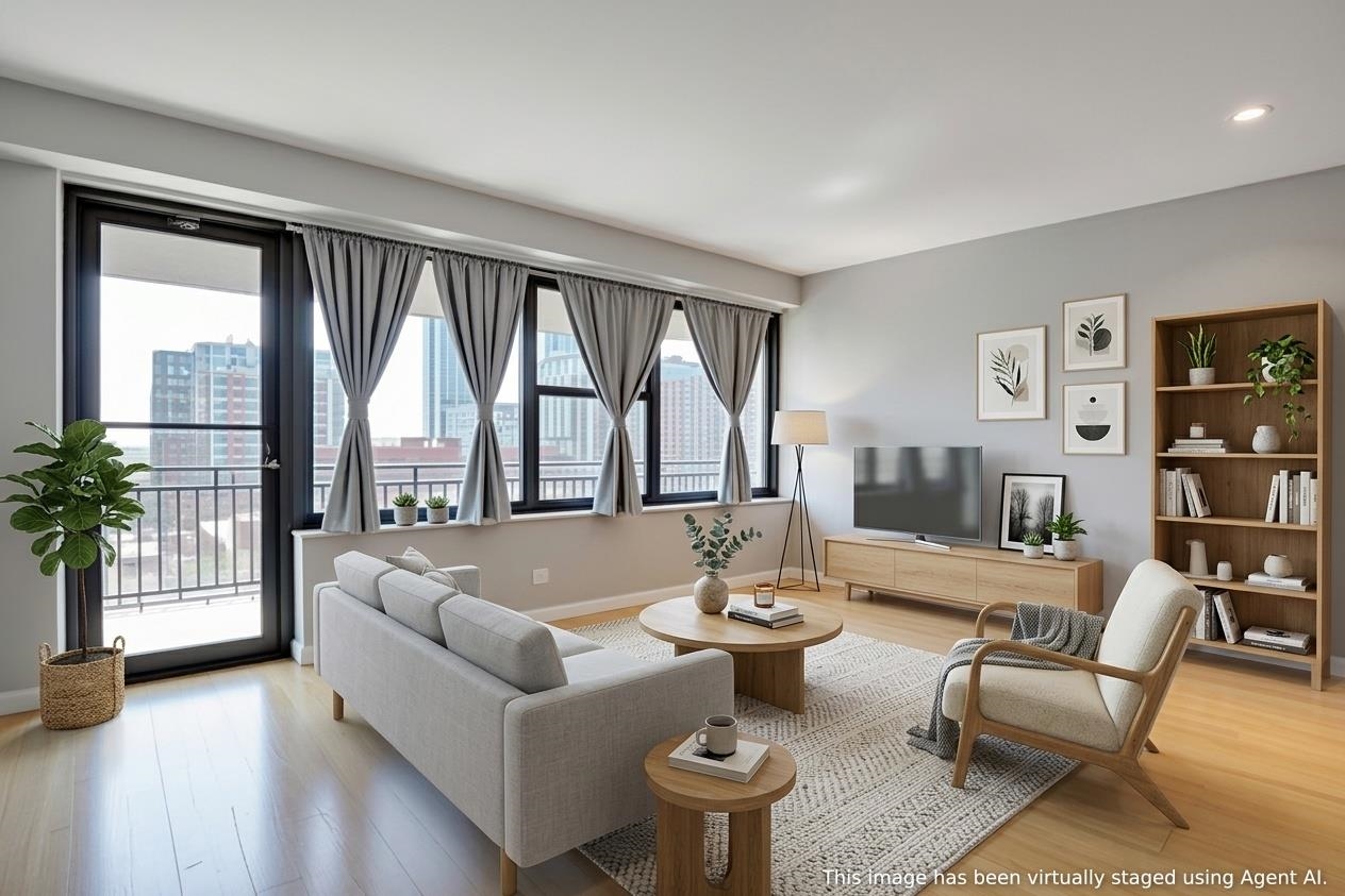 135 MONTGOMERY ST Unit: 8E