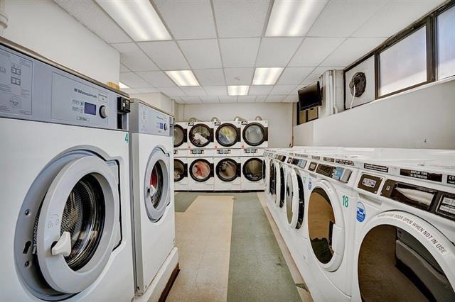 135 MONTGOMERY ST Unit: 8E