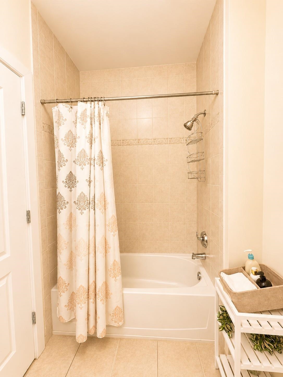 172 CULVER AVE Unit: 5