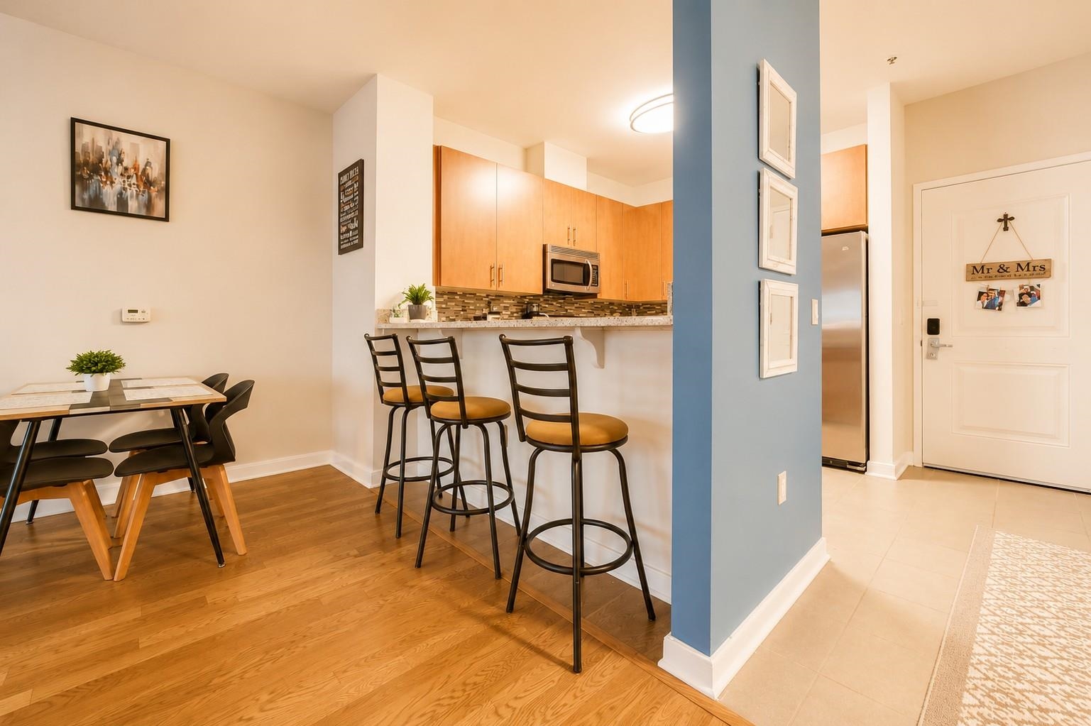 172 CULVER AVE Unit: 5