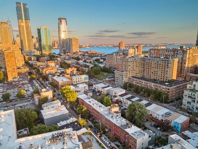 213 YORK ST Unit: 2