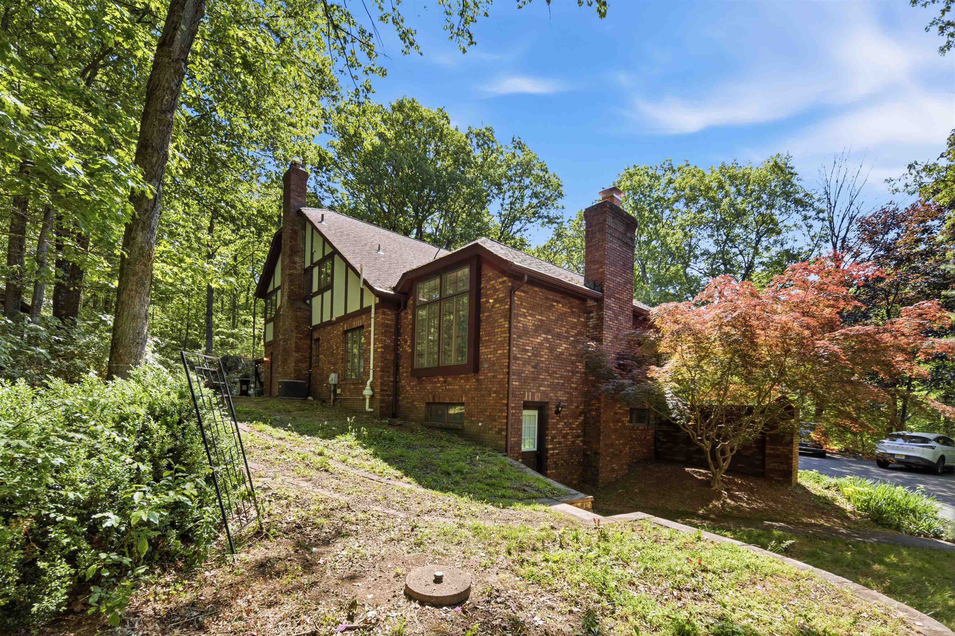 2 CAROL RD