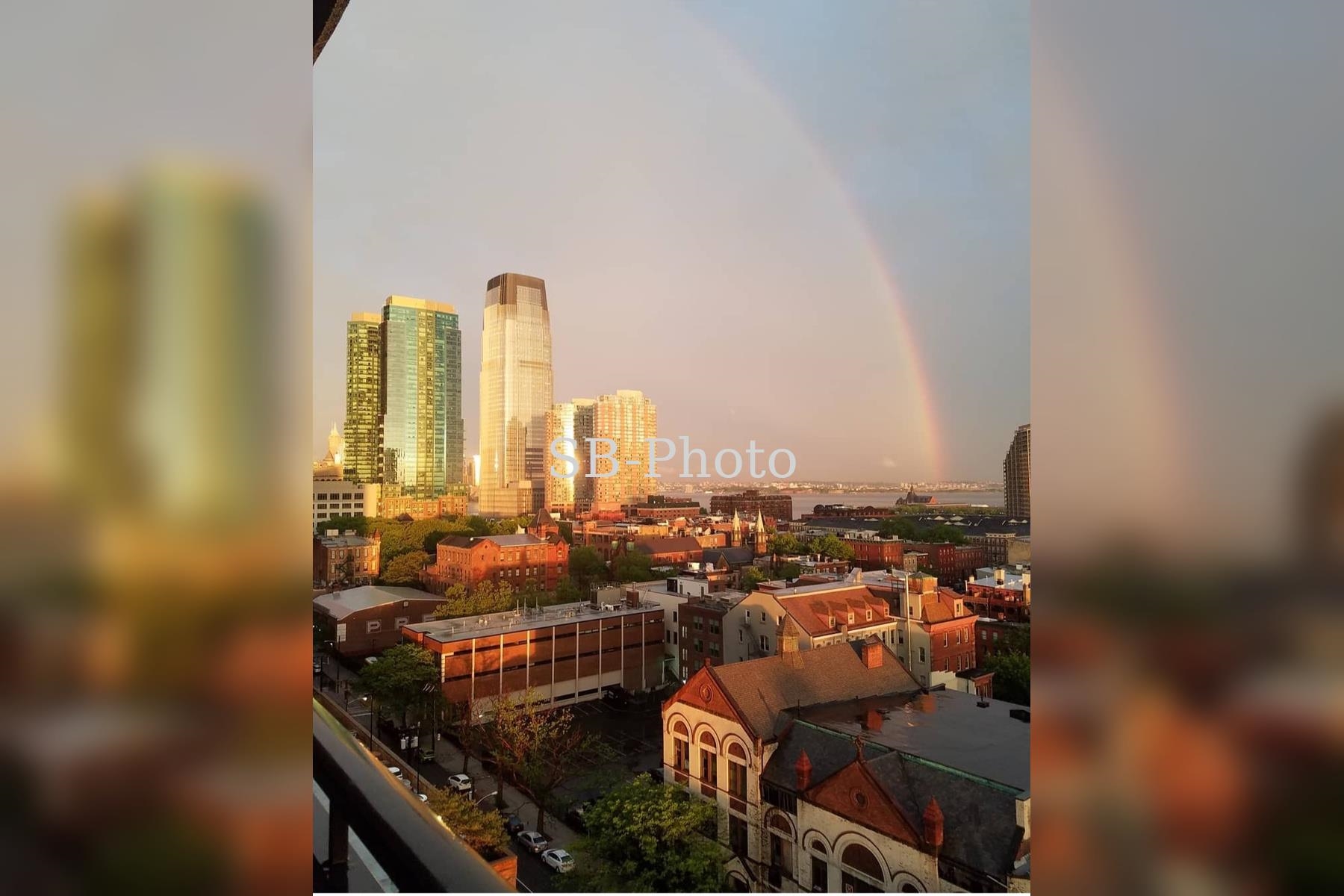 135 MONTGOMERY ST Unit: 17