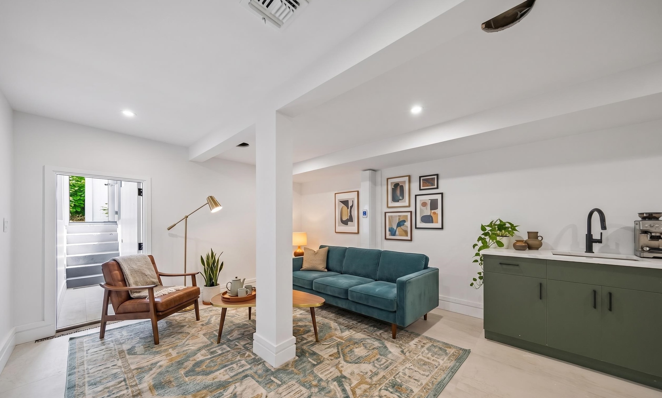 113 LINCOLN ST Unit: 1R