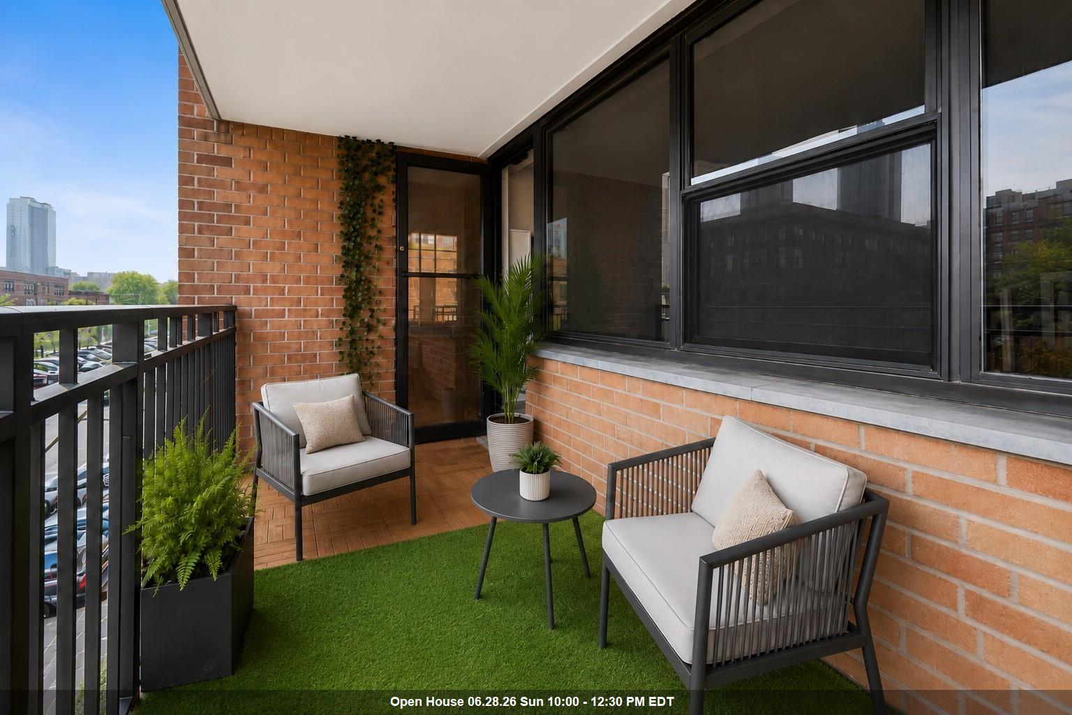 135 MONTGOMERY ST Unit: 3