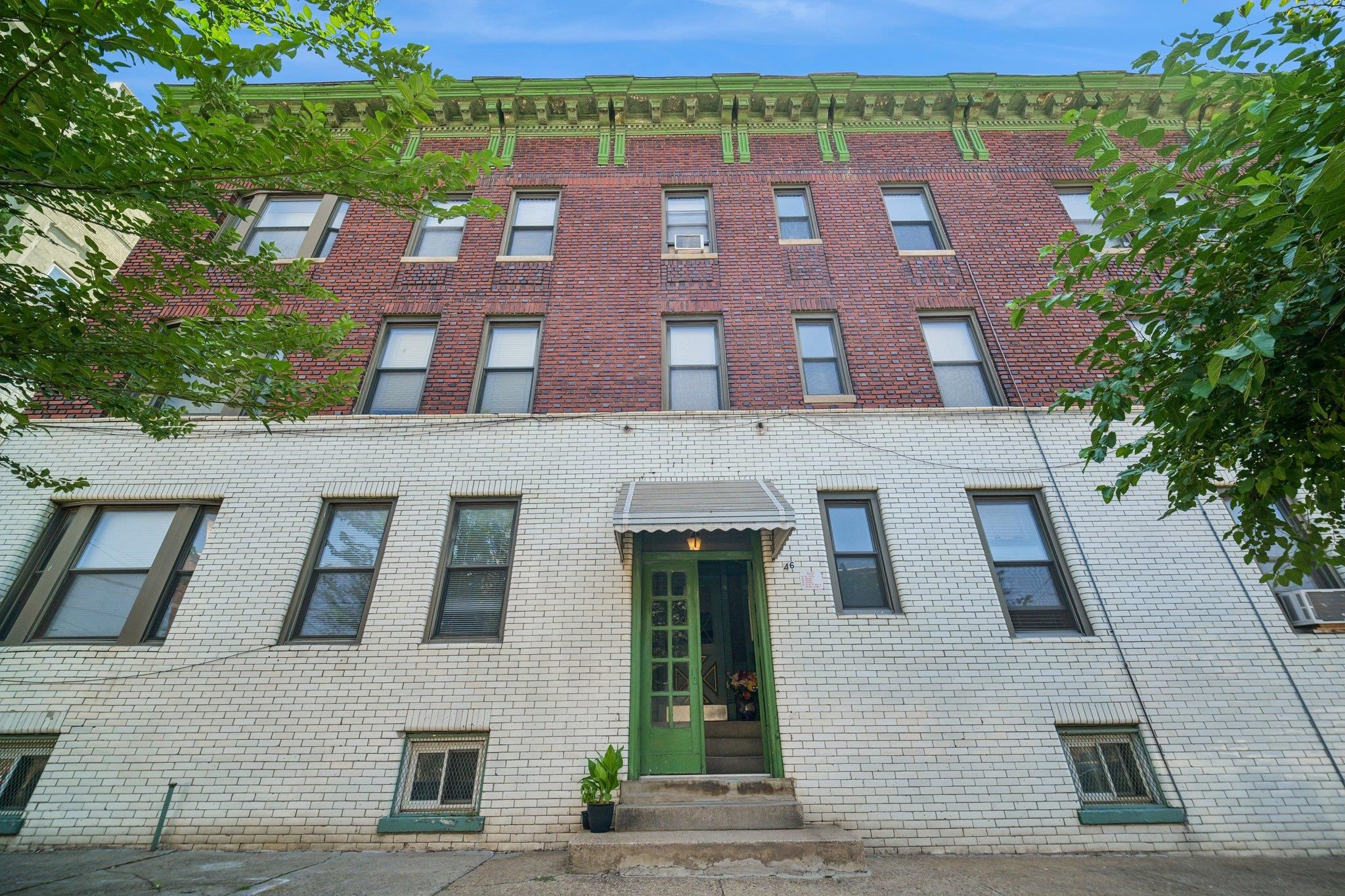 46 BROADWAY Unit: 3