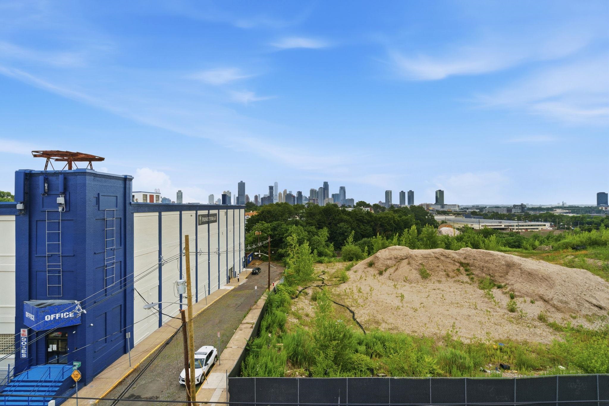 25 HIGH ST Unit: 4