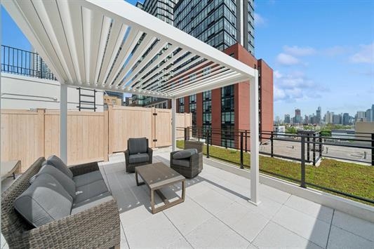 32 JONES ST Unit: 403