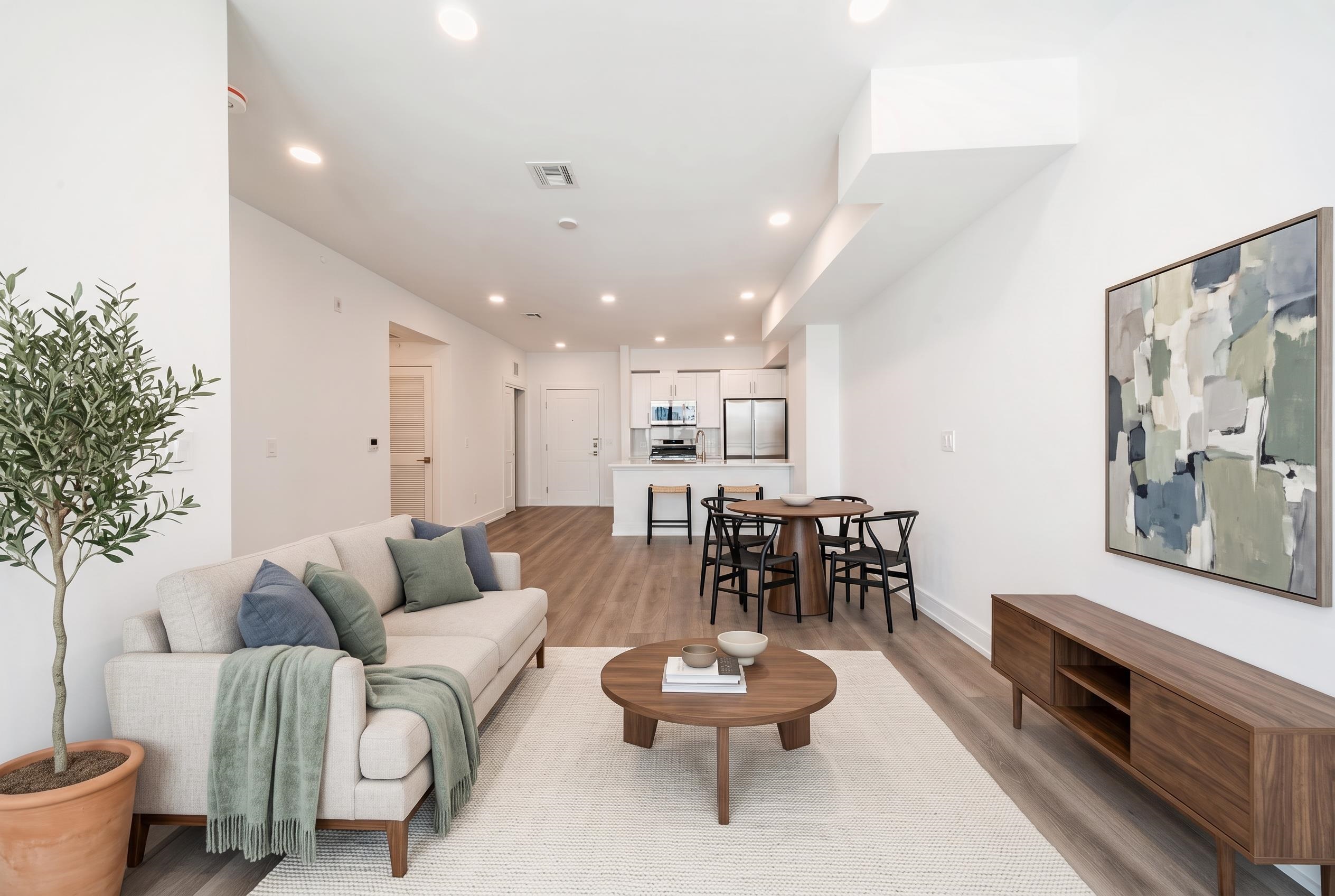 32 JONES ST Unit: 403