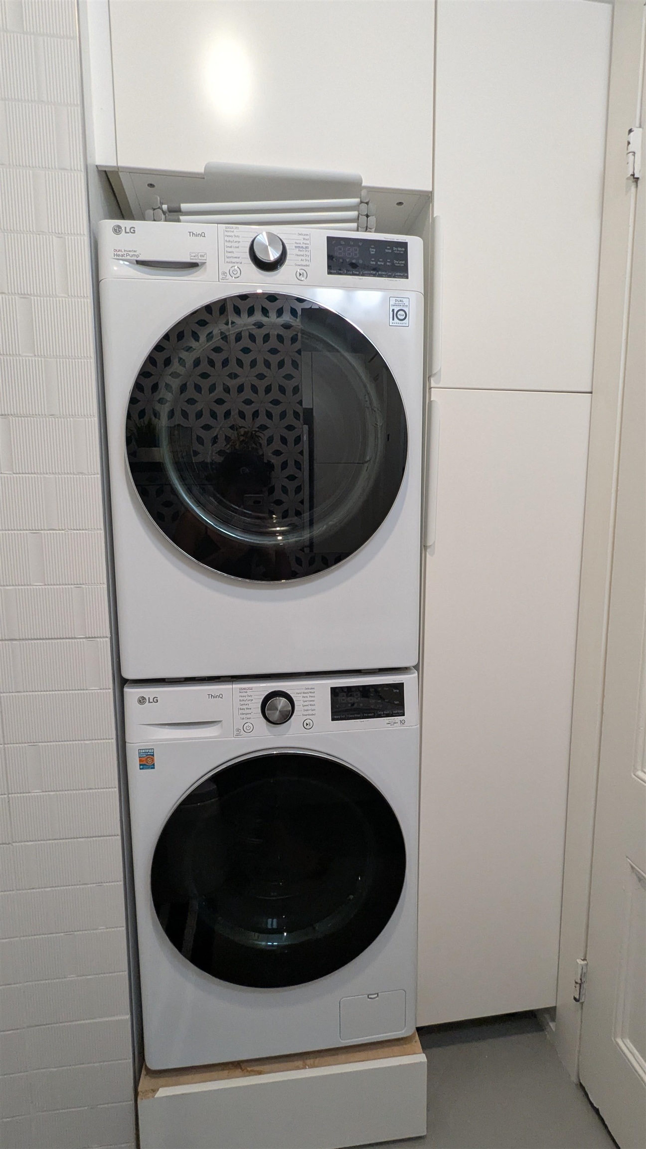 275 8TH ST Unit: 2