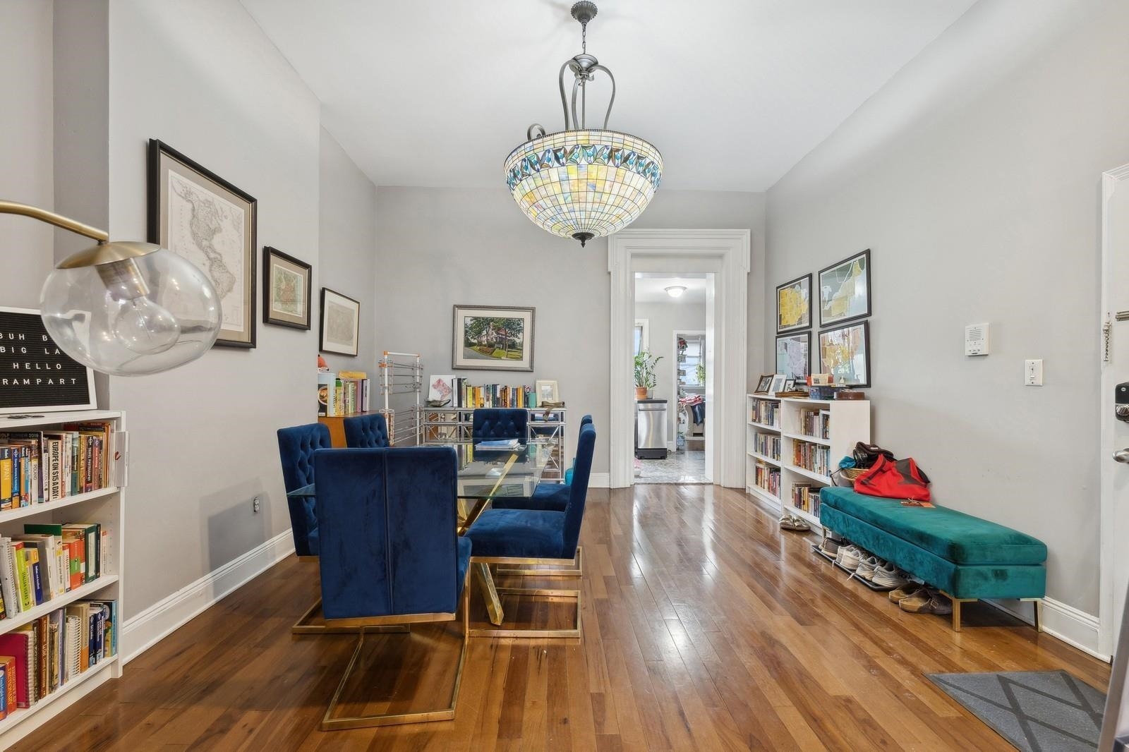 243 MONTGOMERY ST Unit: 2
