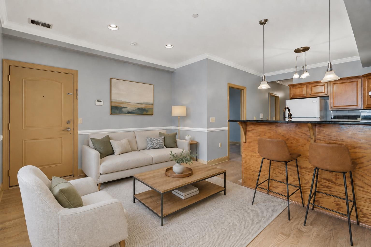 21 ST PAULS AVE Unit: 1