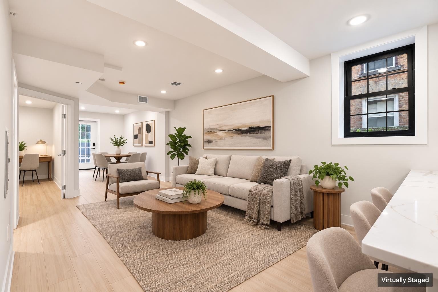 104 GLENWOOD AVE Unit: 004