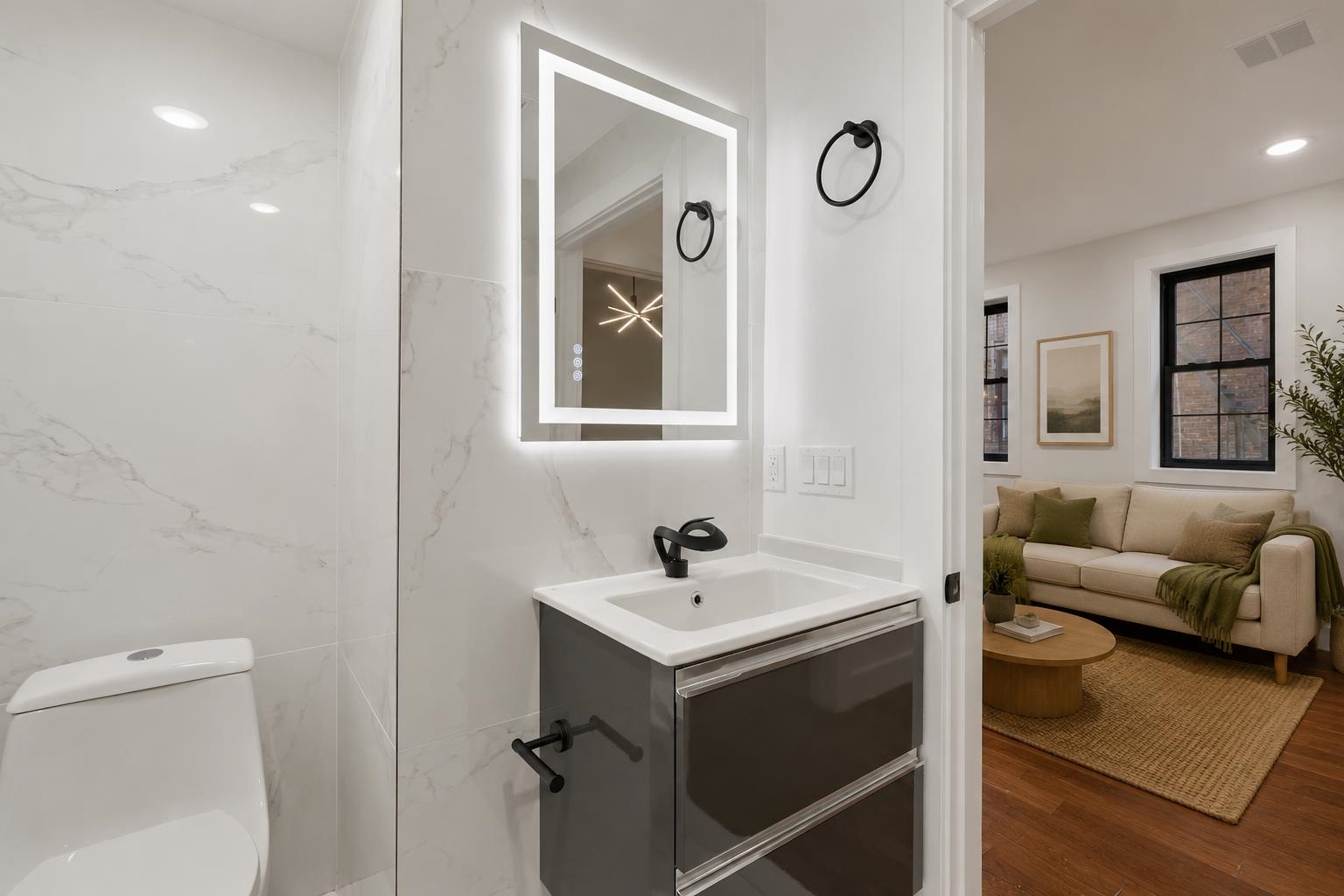 104 GLENWOOD AVE Unit: 104