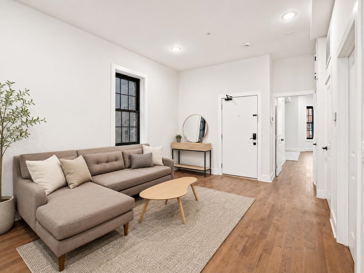 547 PALISADE AVE Unit: 2