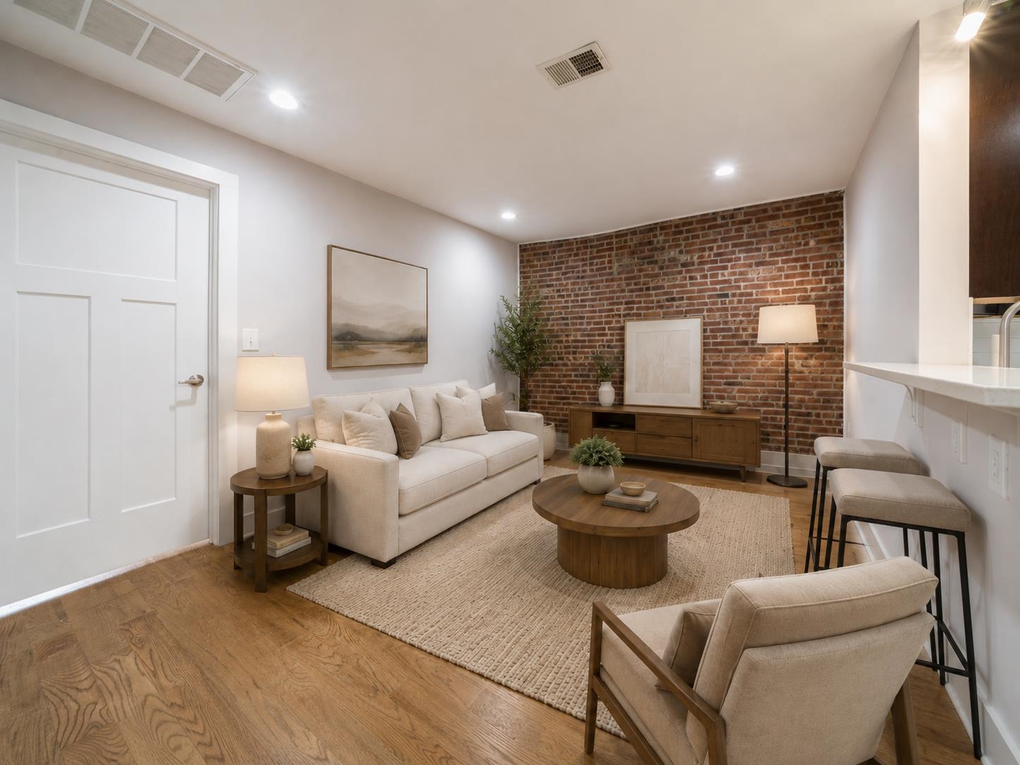 165 WEBSTER AVE Unit: 1