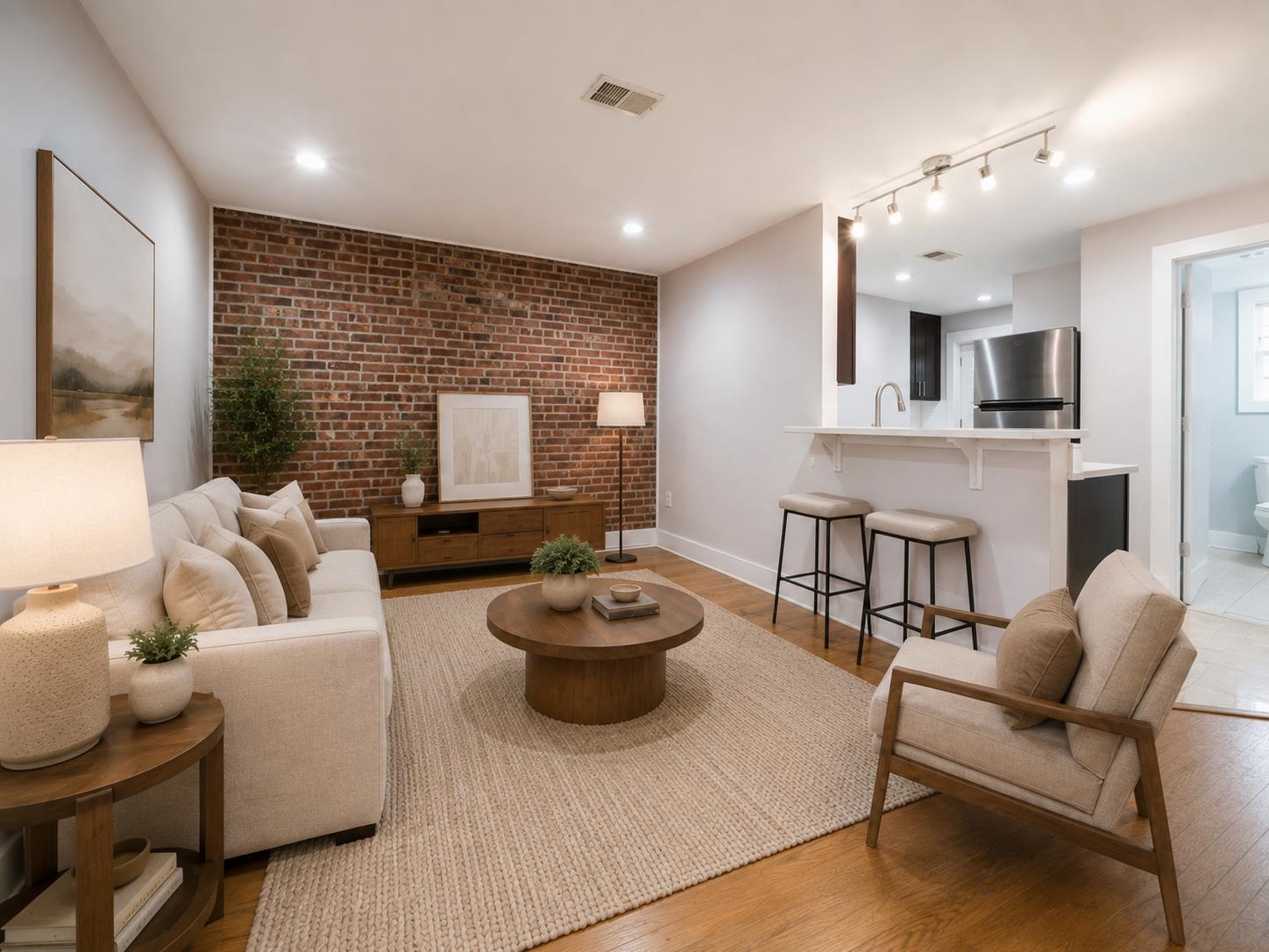 165 WEBSTER AVE Unit: 1