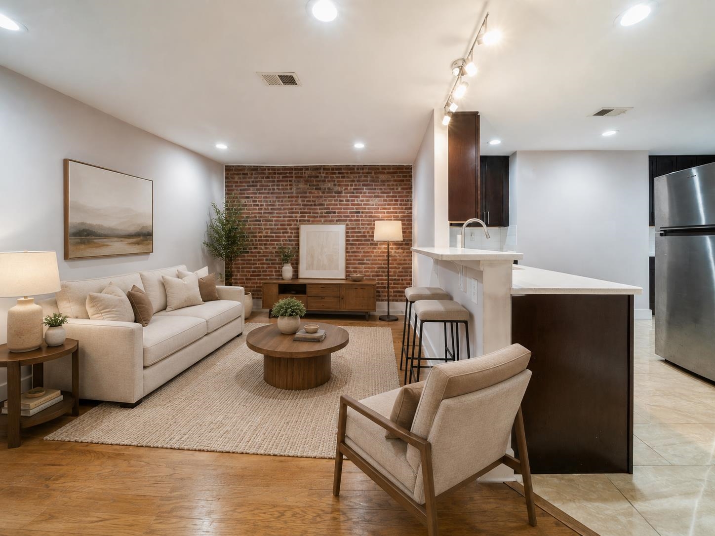 165 WEBSTER AVE Unit: 1